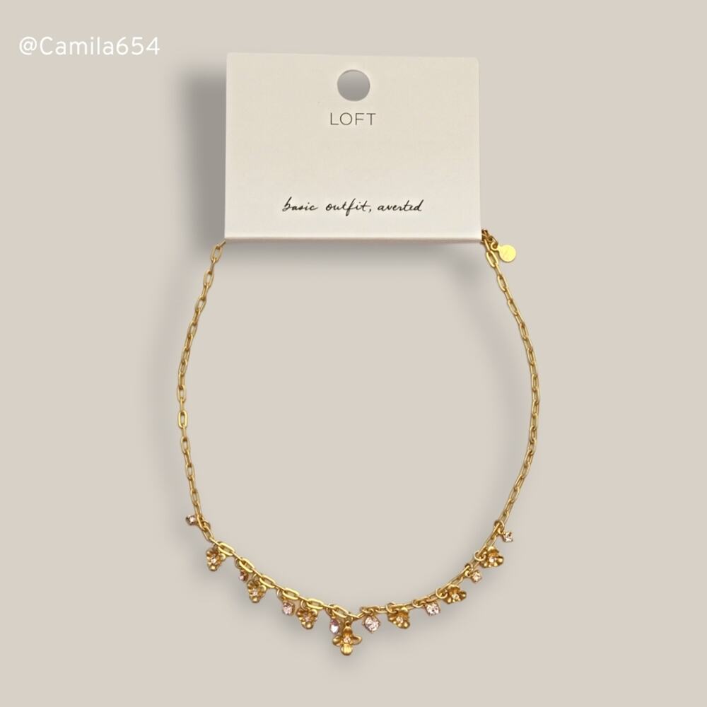 Loft - Women Gold Flower Necklace - Picture 4 of 4